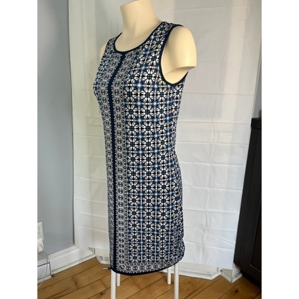 Max Studio Navy Blue White Geometric Tile Print Sleeveless Shift Dress Small